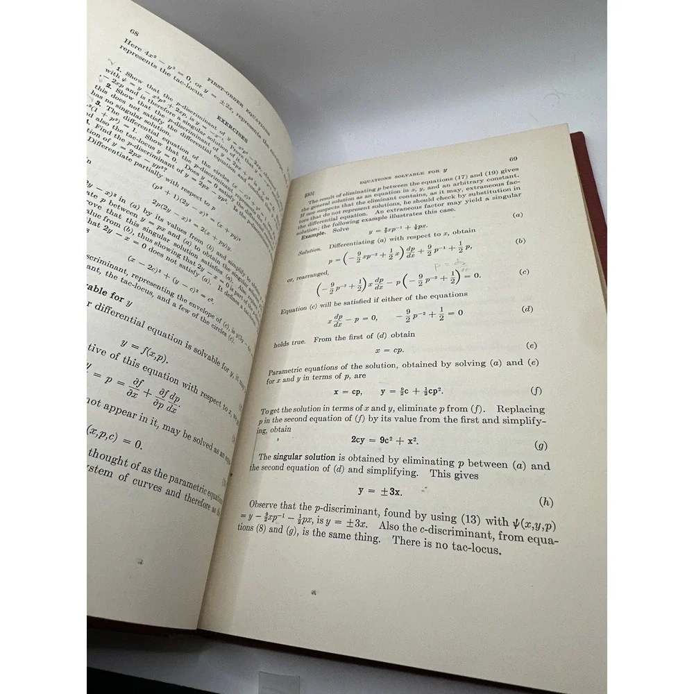Elementary Differential Equations Lyman‎ M. Kells Fourth Edition 1954 Math Book